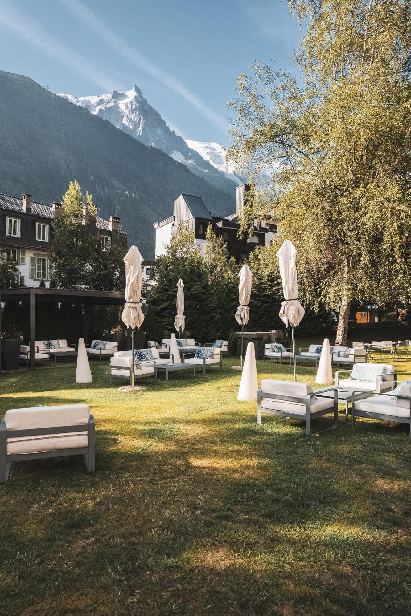 Hotel Mont-Blanc Chamonix Exterior photo